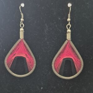 NWOT Pink and Black Geometric Dangle Earrings